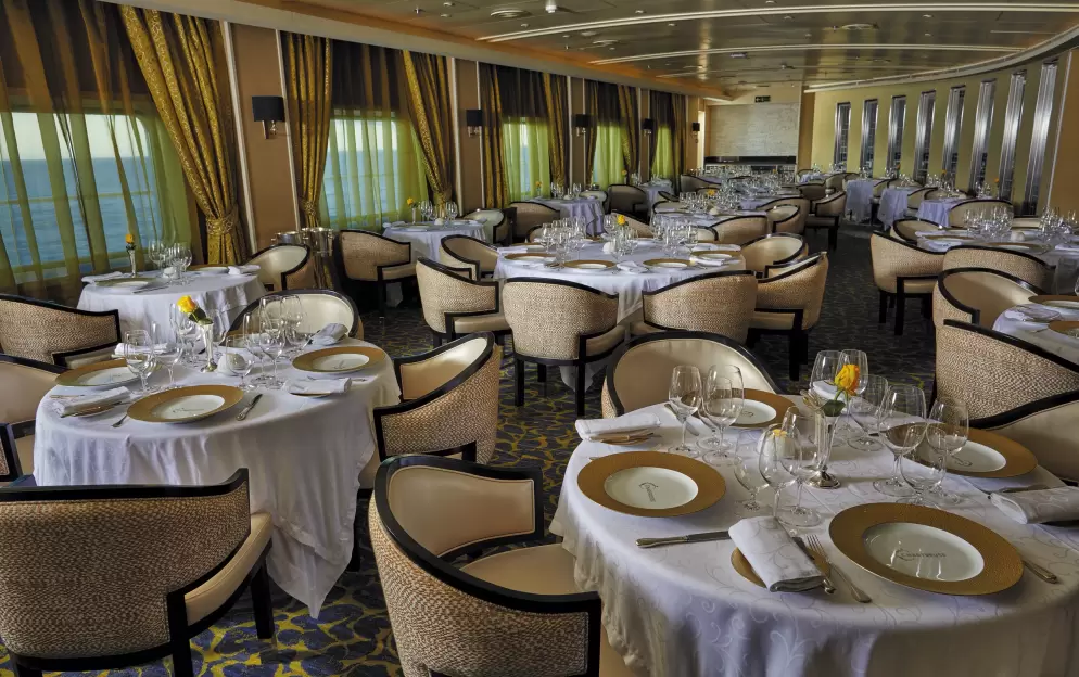 RSSC, Seven Seas Voyager, Chartreuse 3.jpg